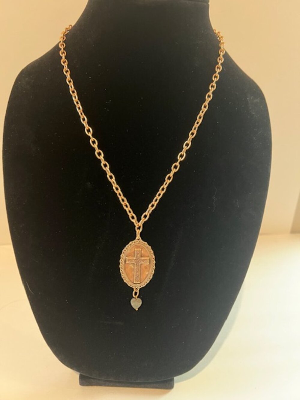 Katia Designs Gold Toggle Choker "Believe" Cross Charm - NWOT - Picture 3 of 4